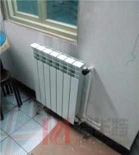 瑞華特壓鑄鋁雙金屬暖氣片安裝案例暖氣片安裝知識