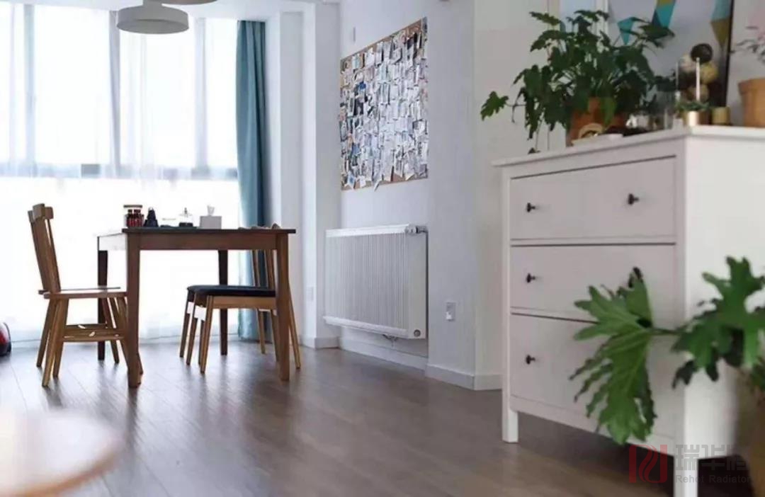 衛(wèi)生間到底是裝地暖還是暖氣片?確認(rèn)這三點就幫你搞定